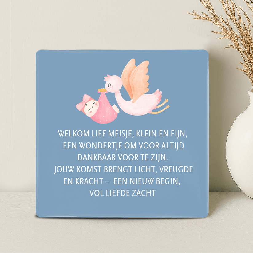 Geboorte Tegel - Welkom lief meisje, klein en fijn, een wondertje om voor altijd dankbaar voor te zijn..
