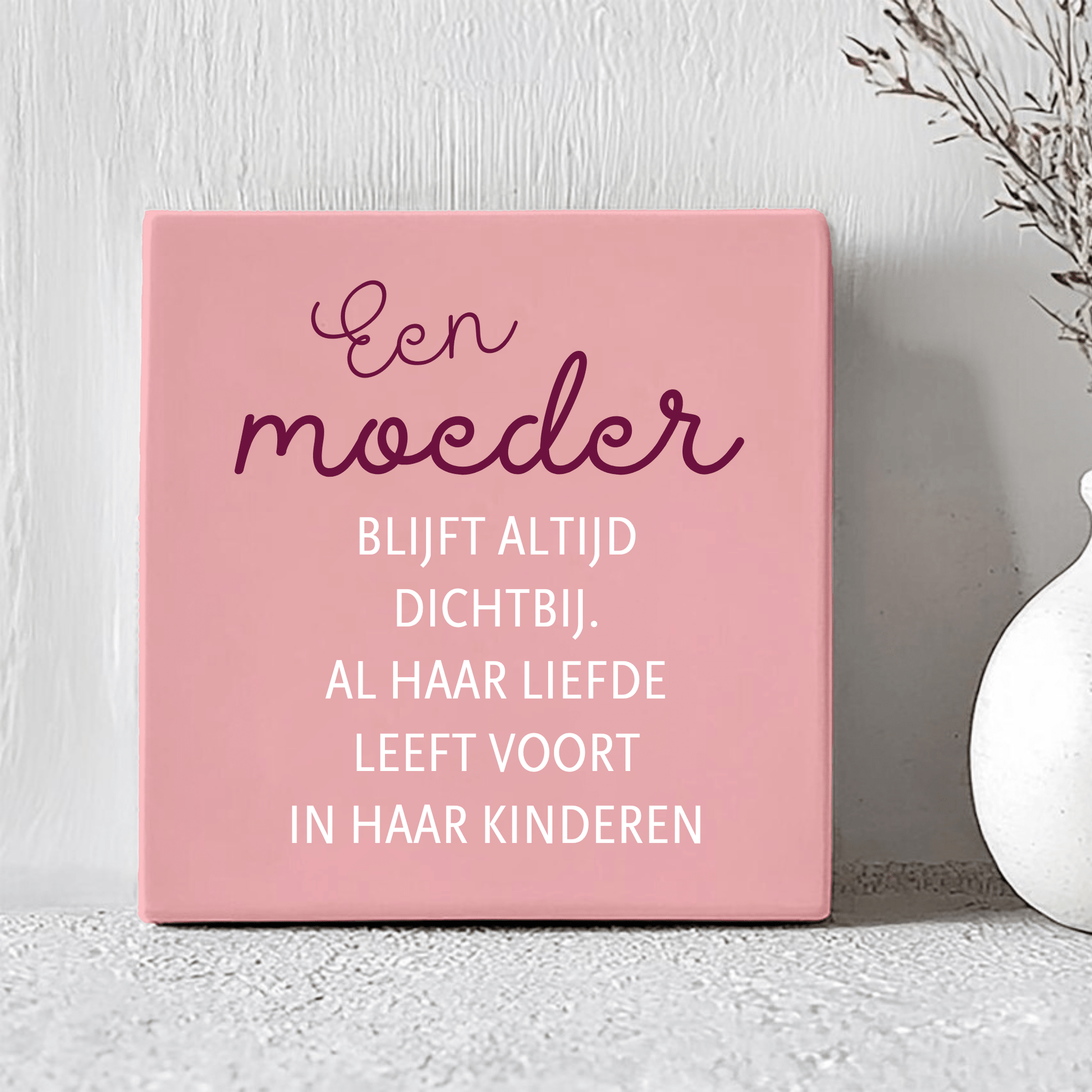 Tegel - Een Moeder blijft altijd dichtbij. - herinnering