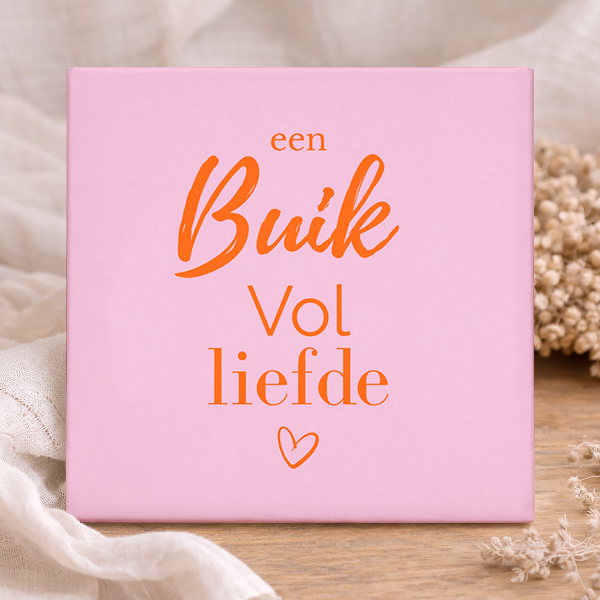 Tegel - Een buik vol liefde