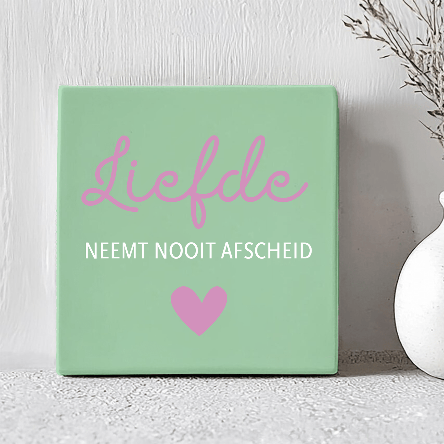 Tegel - Liefde neemt nooit afscheid