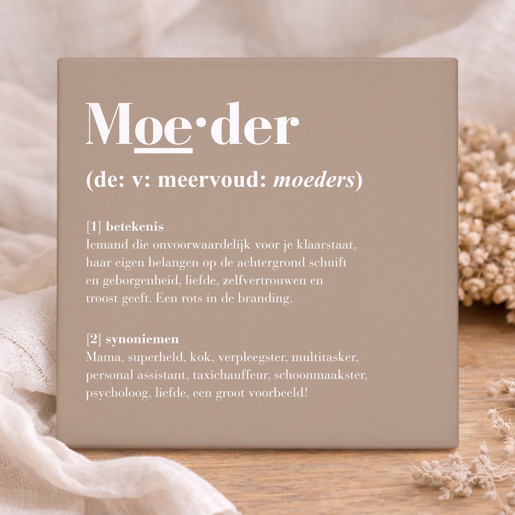 Tegel - Moeder Definitie