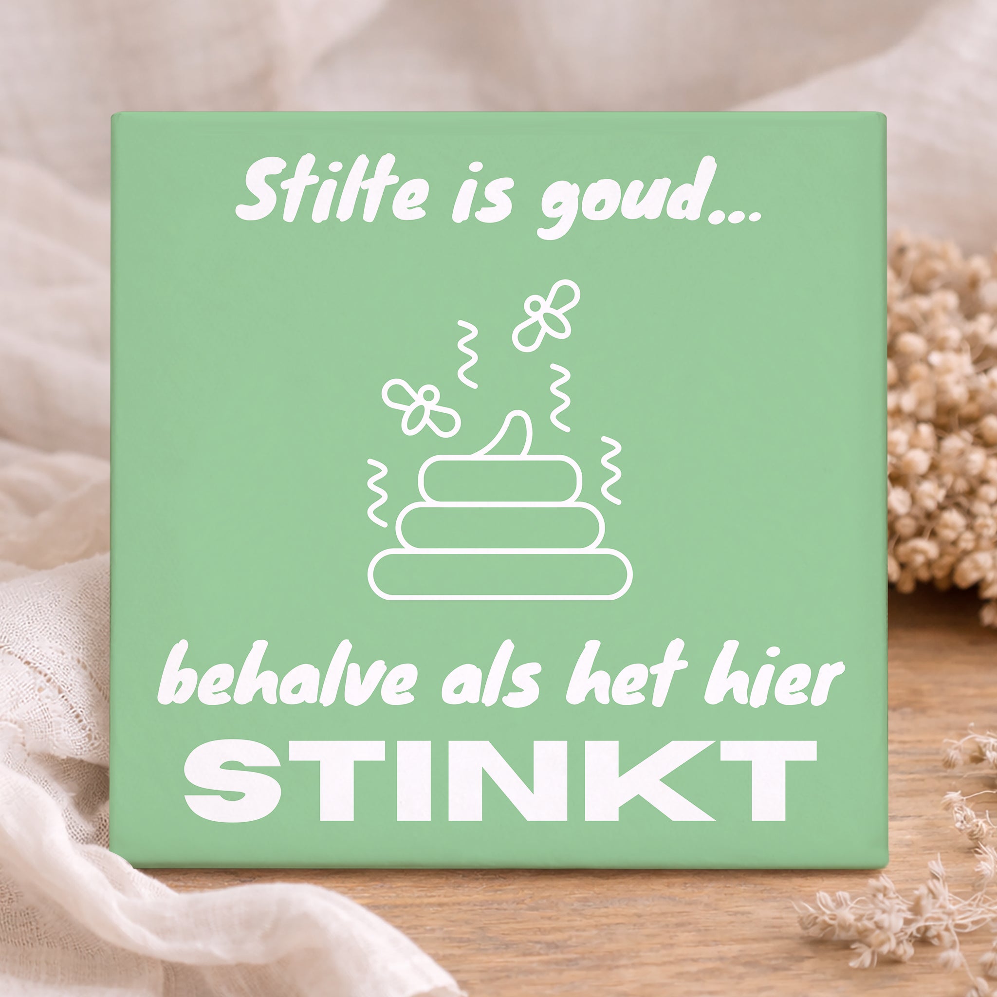 Tegel - Stilte is goud... behalve als het hier stinkt