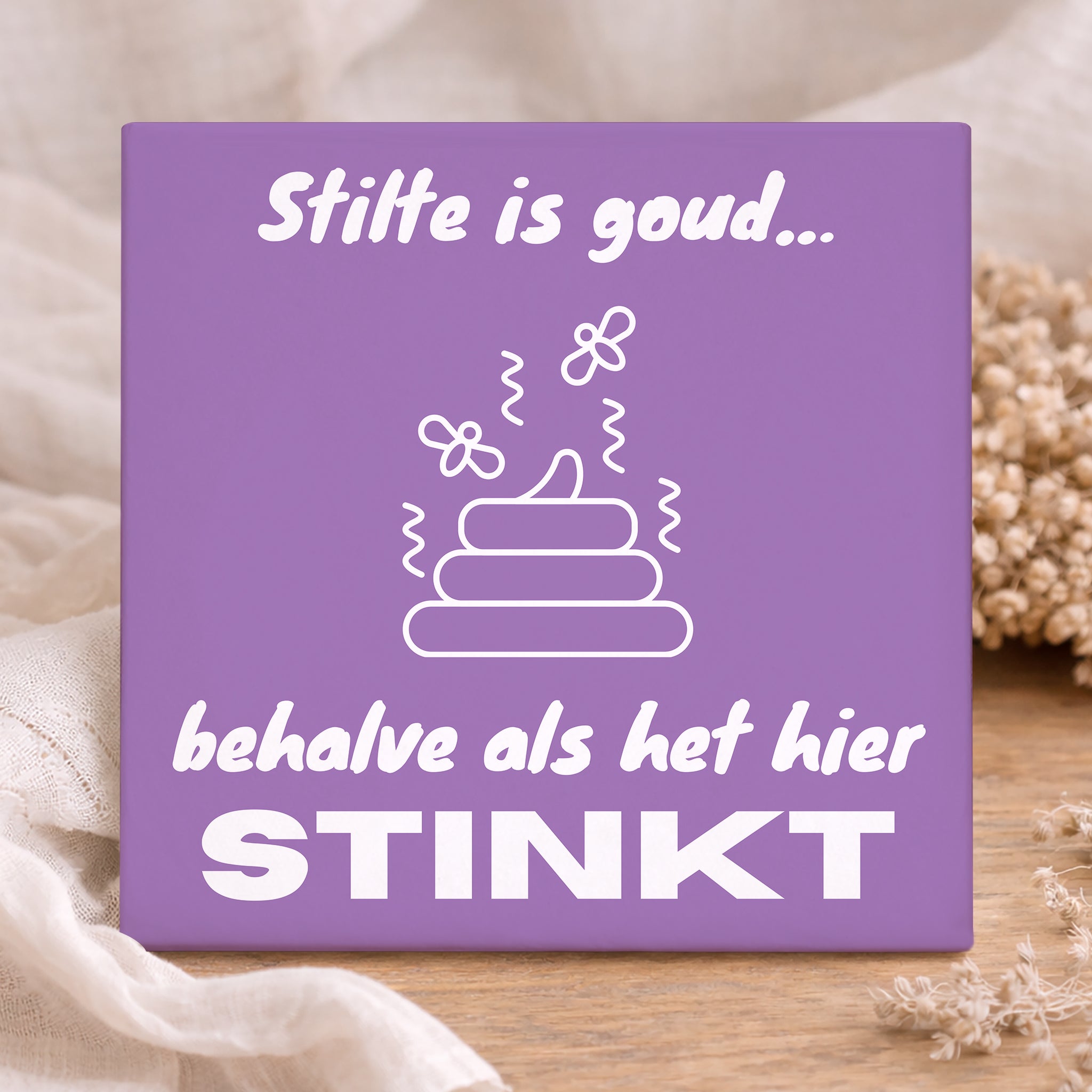 Tegel - Stilte is goud... behalve als het hier stinkt