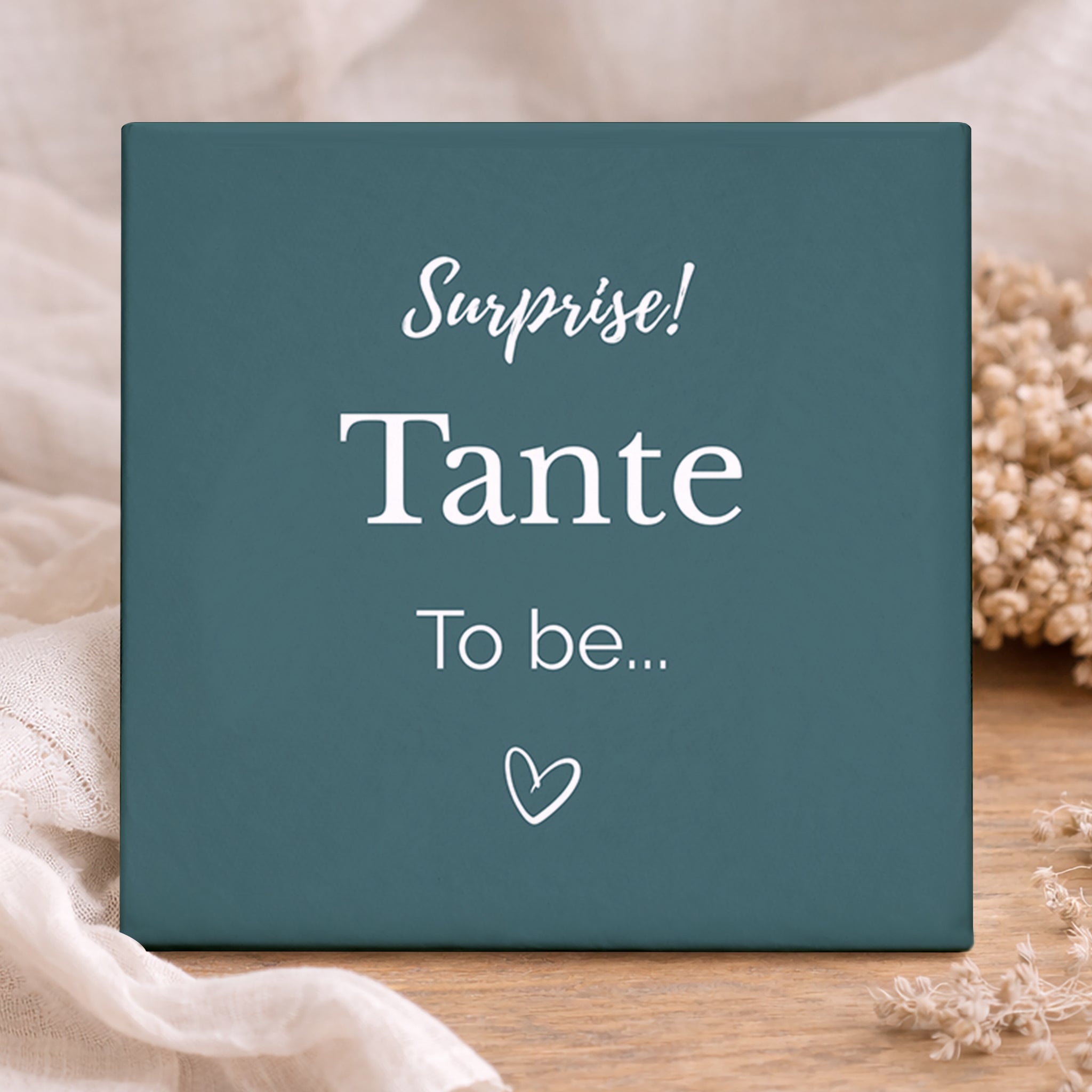 Tegel - Surprise! Tante to be