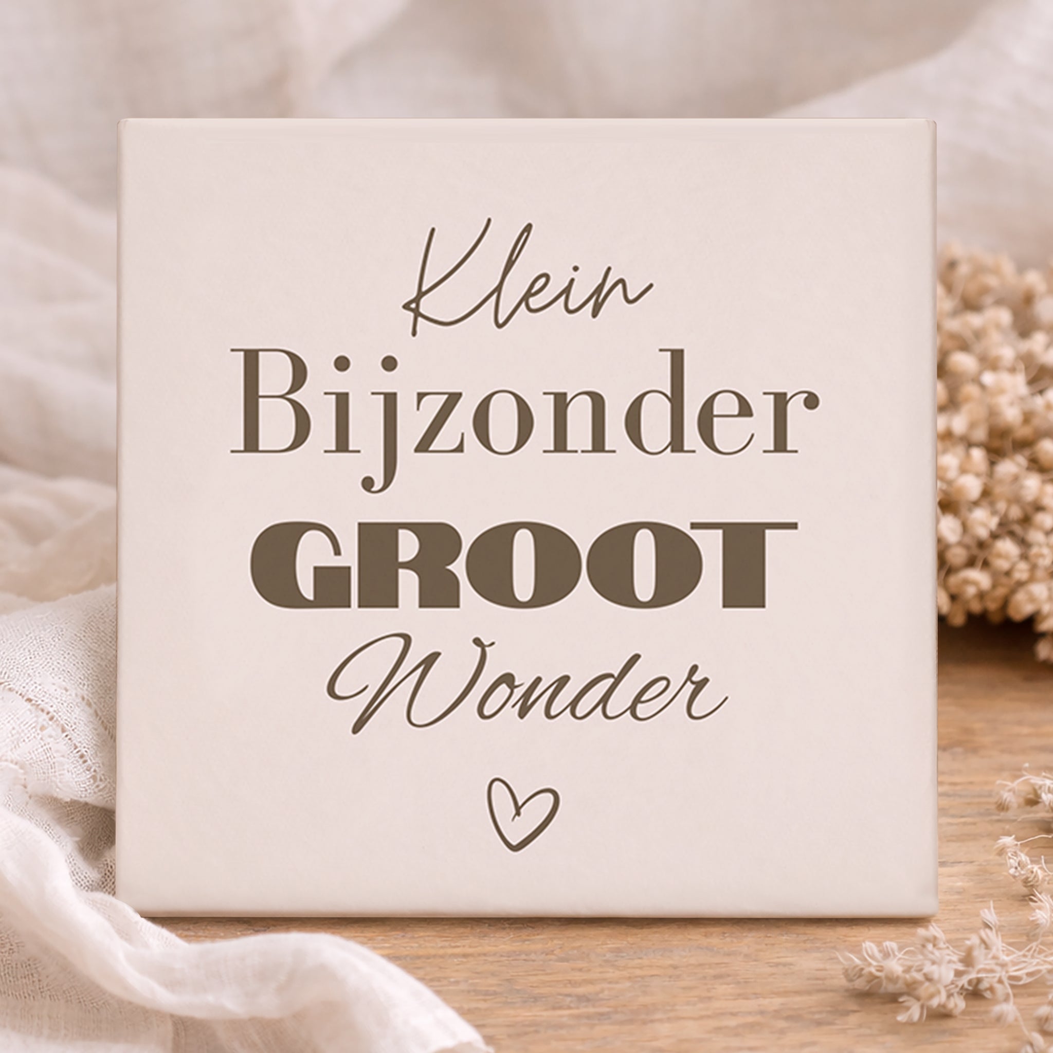 tegel - Klein bijzonder groot wonder